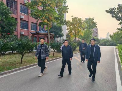 团市委调研黉学英才中学团员发展工作